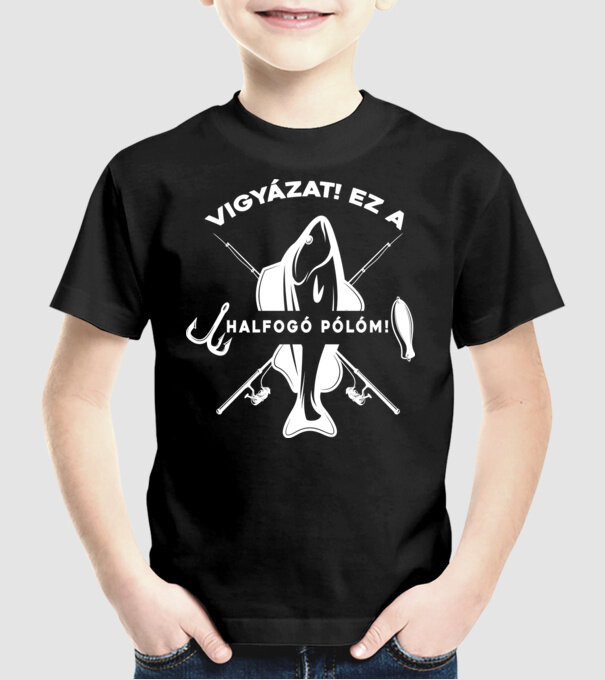  minta fekete pólón