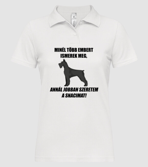  minta fehér pólón