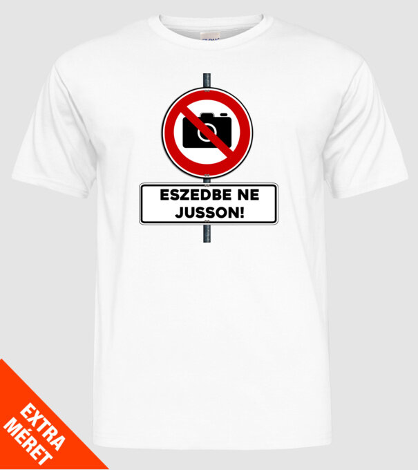  minta fehér pólón