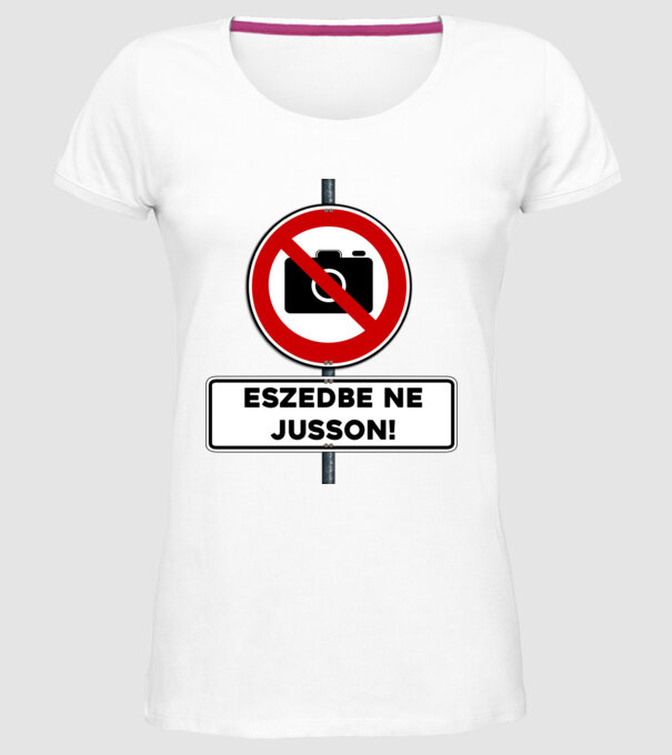  minta fehér pólón