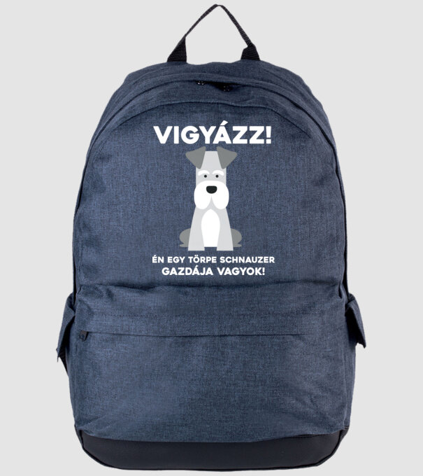  minta farmerkék pólón