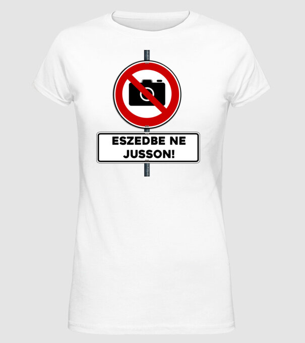  minta fehér pólón