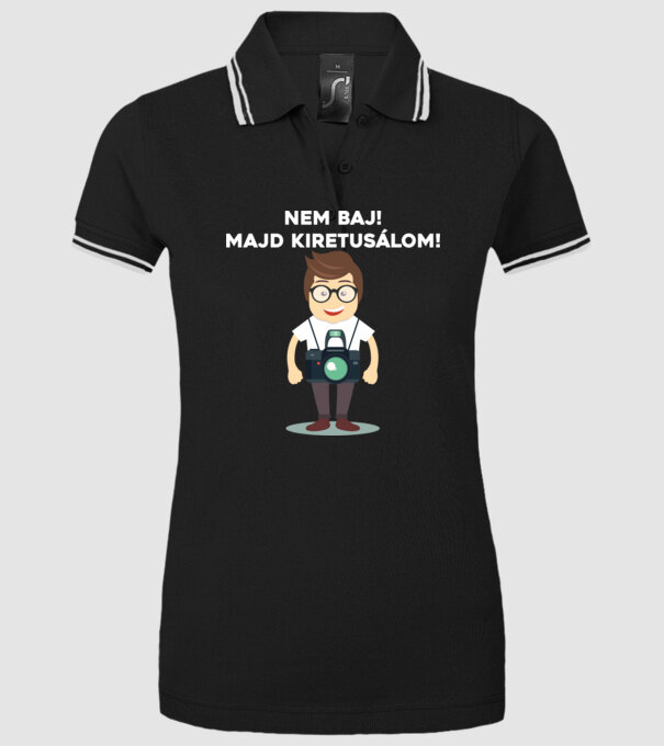  minta fekete pólón