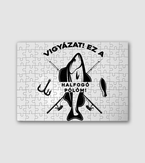  minta fehér pólón