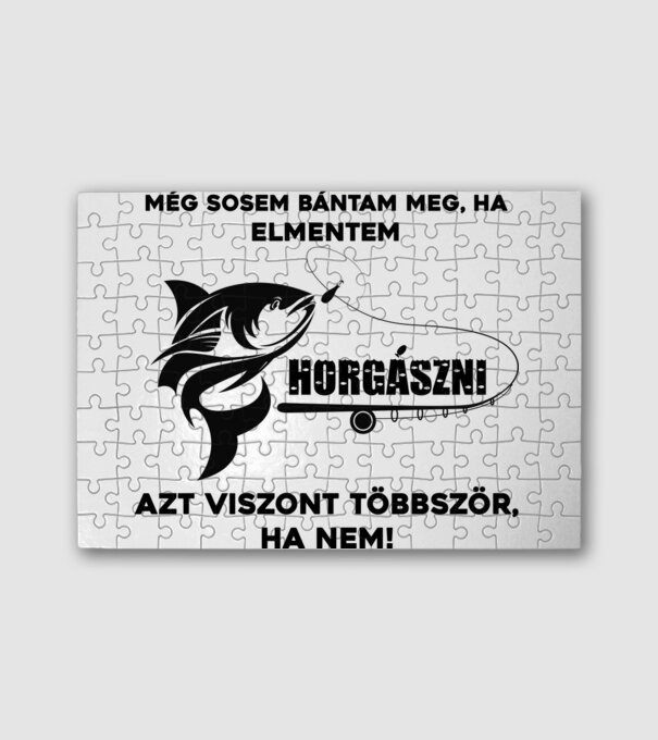  minta fehér pólón