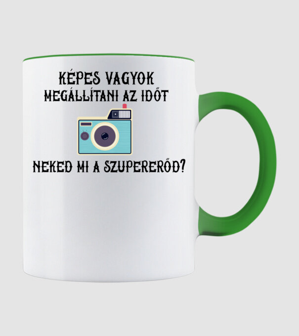  minta almazöld pólón