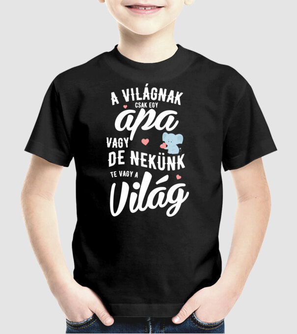  minta fekete pólón