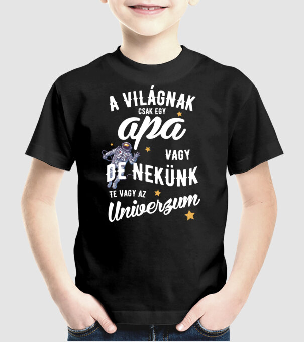  minta fekete pólón