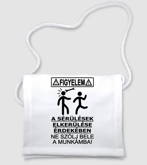  minta fehér pólón